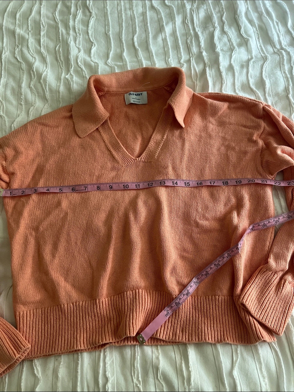 Old Navy Coral V-Neck Collared Women's Sweater - Picture 3 of 7